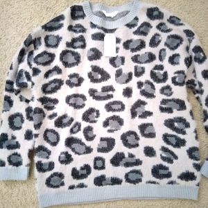 🆕️Time and Tru Sweater🆕️